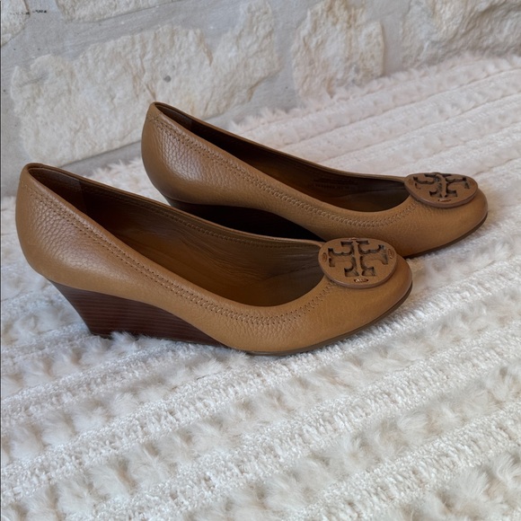 Tory Burch Women Shoes 👠- Size : 7.5 - Picture 4 of 10